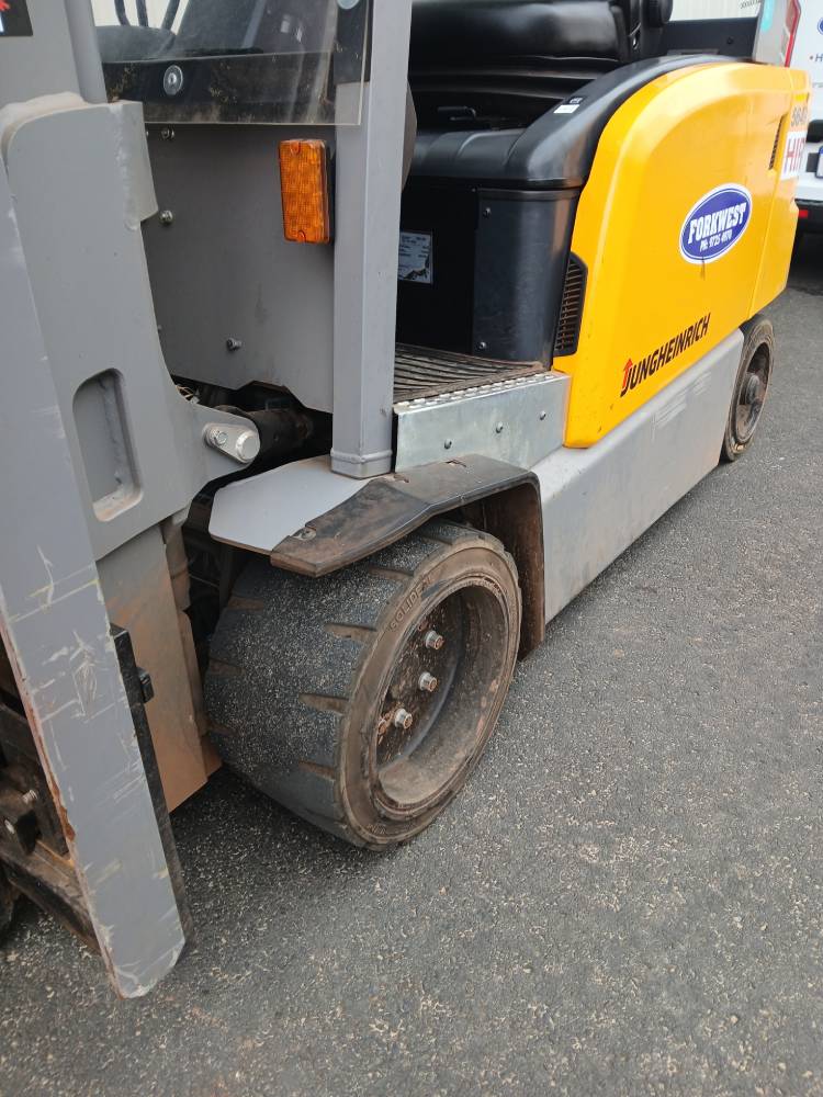 JUNGHEINRICH EFG BC 325