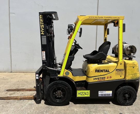 Used Forklift: HYSTER H2.5TX 