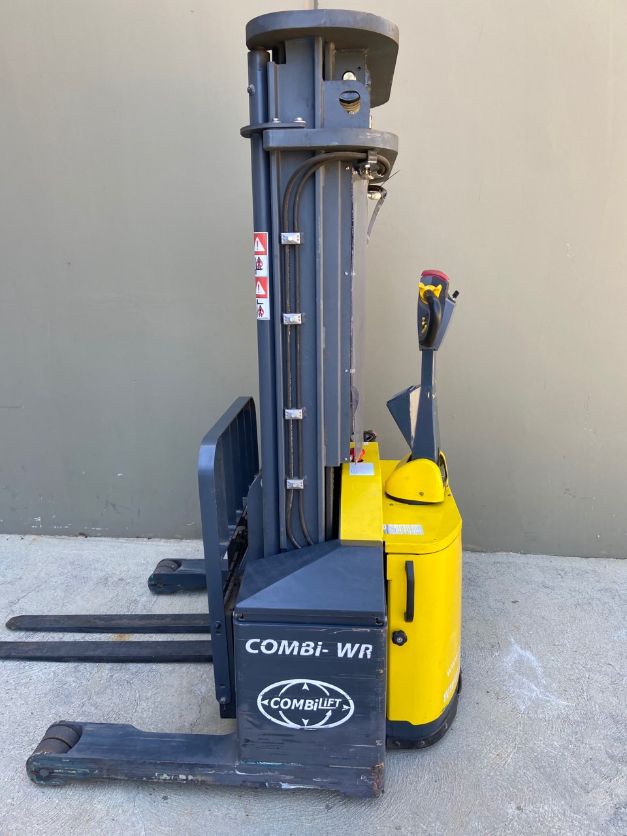 Used forklift: COMBILIFT CombiWR 