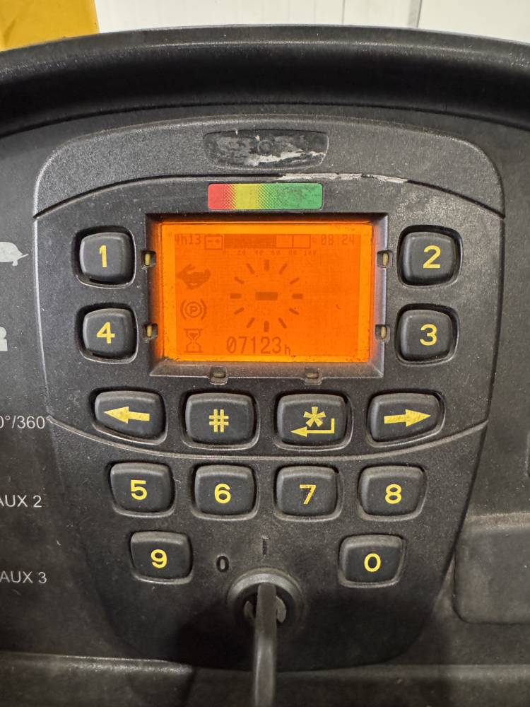 HYSTER R1.4