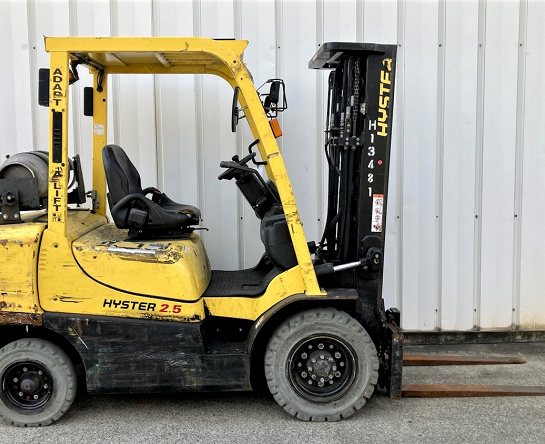 Used Forklift: HYSTER H2.5XT 