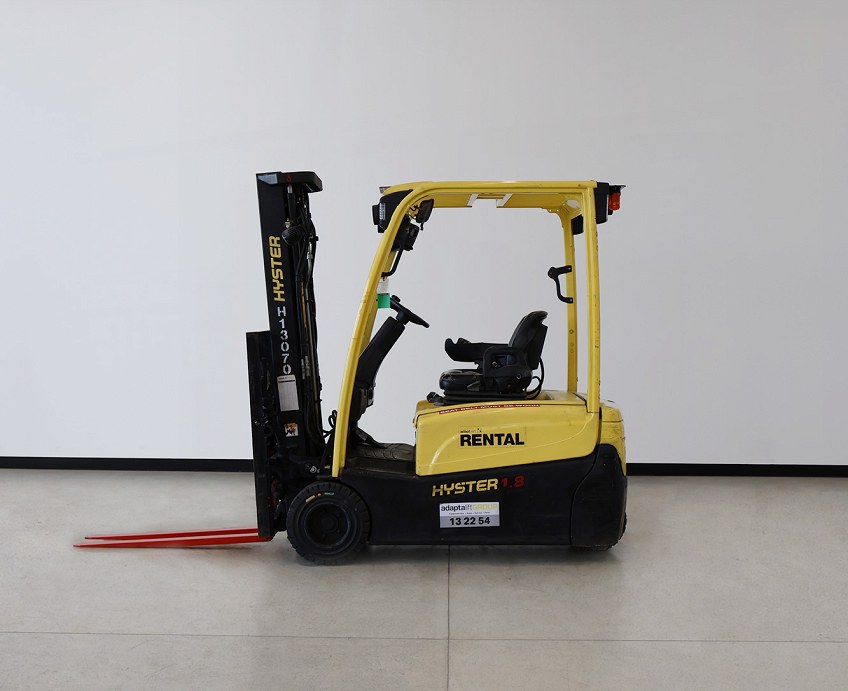 Used forklift: HYSTER J1.8XNT 