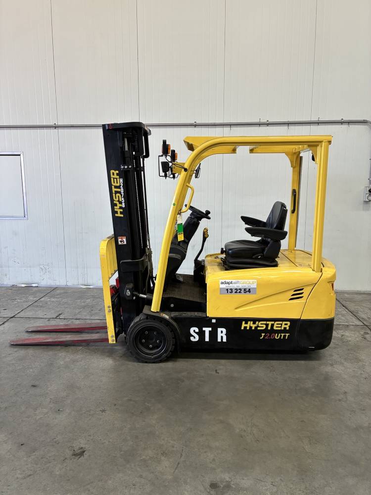 Used Equipment: Hyster J2.0UTT-LI