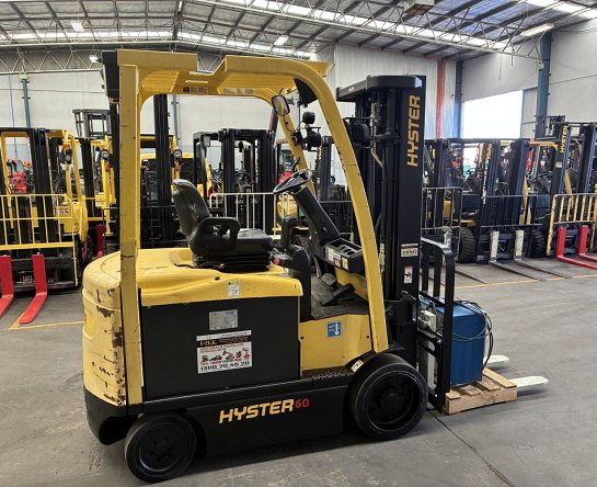 Used Forklift: HYSTER E60XN 