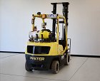 Used forklift: HYSTER H2.5XT