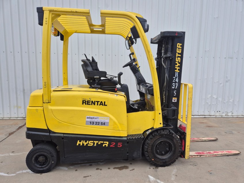 Used forklift: HYSTER J2.5XN 