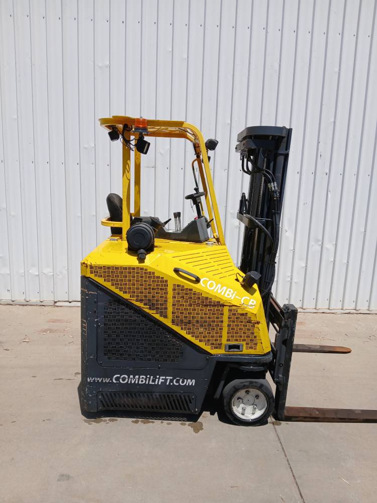 Used Equipment: COMBILIFT CB2500 