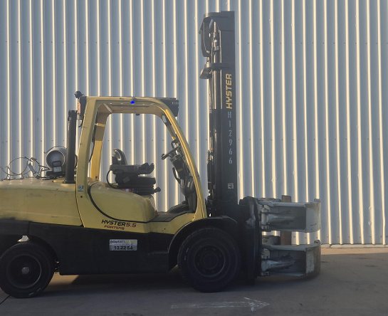 Used Forklift: HYSTER H5.5FT