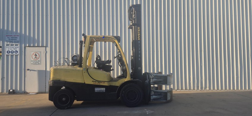 Used Equipment: HYSTER H5.5FT
