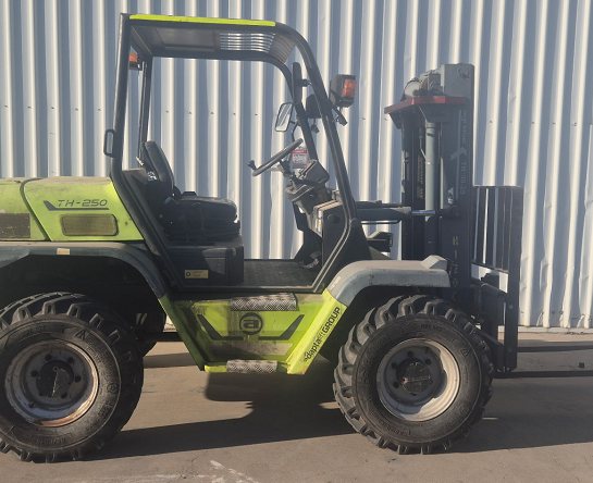 Used Forklift: AGRIA TH250