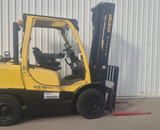 Used Forklift: HYSTER H4.0FT6 