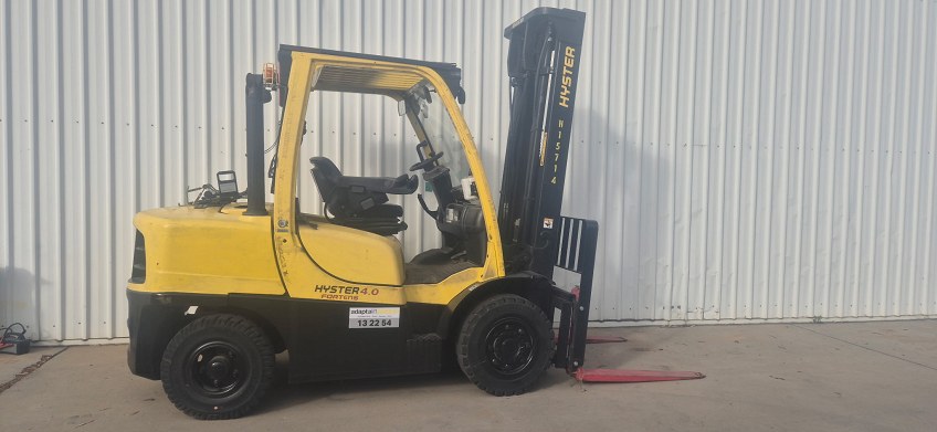 Used Equipment: HYSTER H4.0FT6