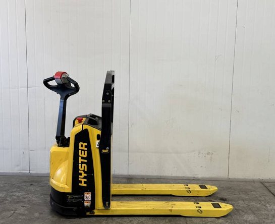 Used Forklift: HYSTER P2.0 