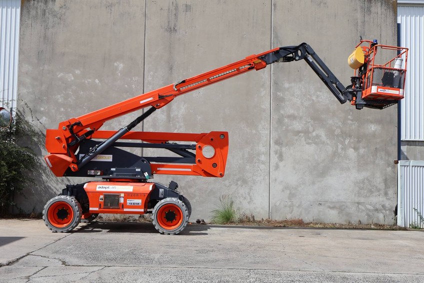 Used Equipment: DINGLI BA20ERT 