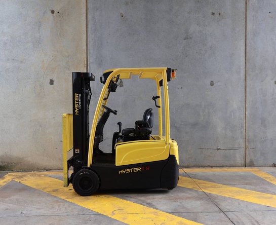 Used Forklift: HYSTER J1.8XNT
