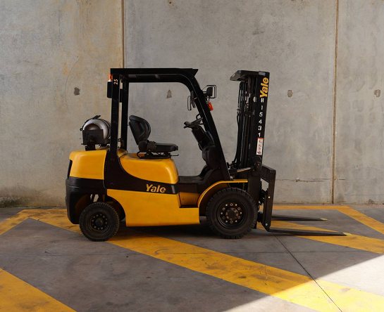 Used Forklift: YALE GLP25MX 