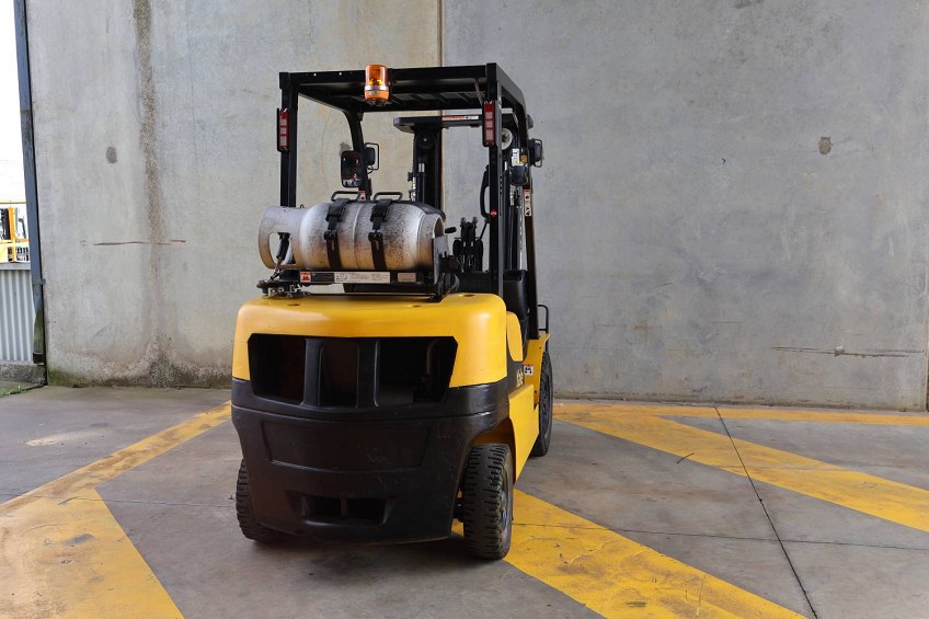 YALE GLP25MX