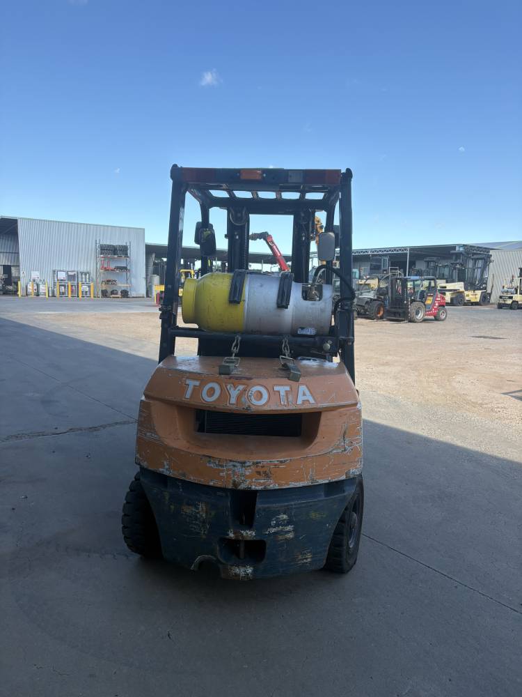 TOYOTA 42 7FG20