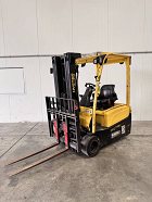 Used forklift: HYSTER J1.8XNT