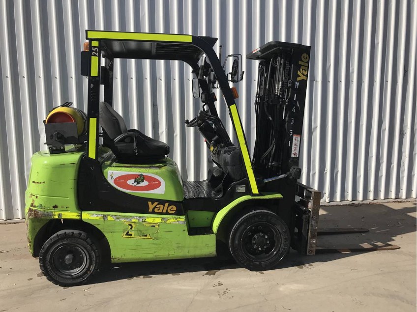 Used forklift: YALE GLP25TKE 