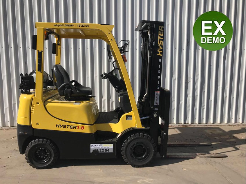 Used forklift: HYSTER H1.8XT 