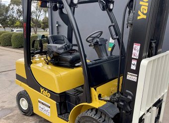 Used Forklift Special: YALE GLP25