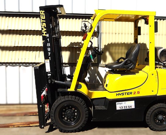 Used Forklift: HYSTER H2.5XT 