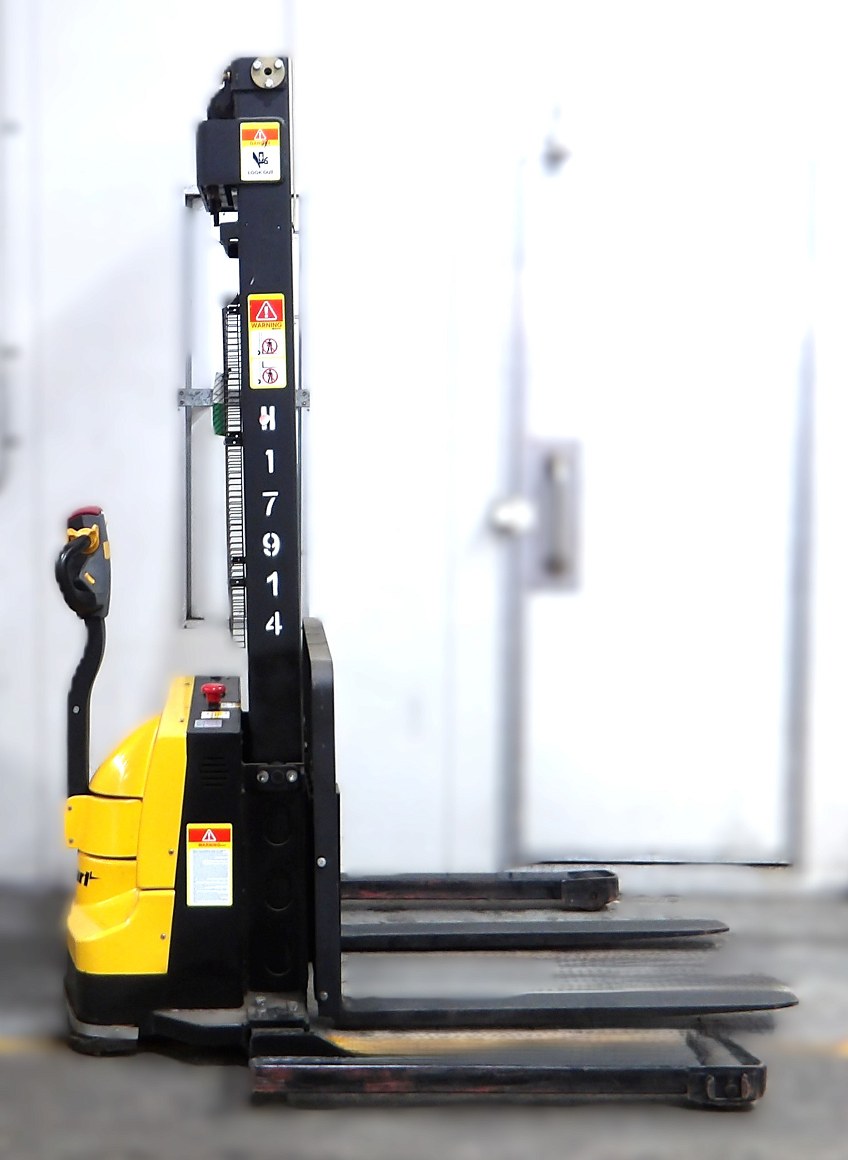 Used forklift: LIFTSMART LS10 