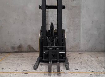 Used Forklift Special: HYSTER N35ZDR2