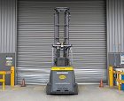 Used forklift: AISLE-MASTER 20WHE