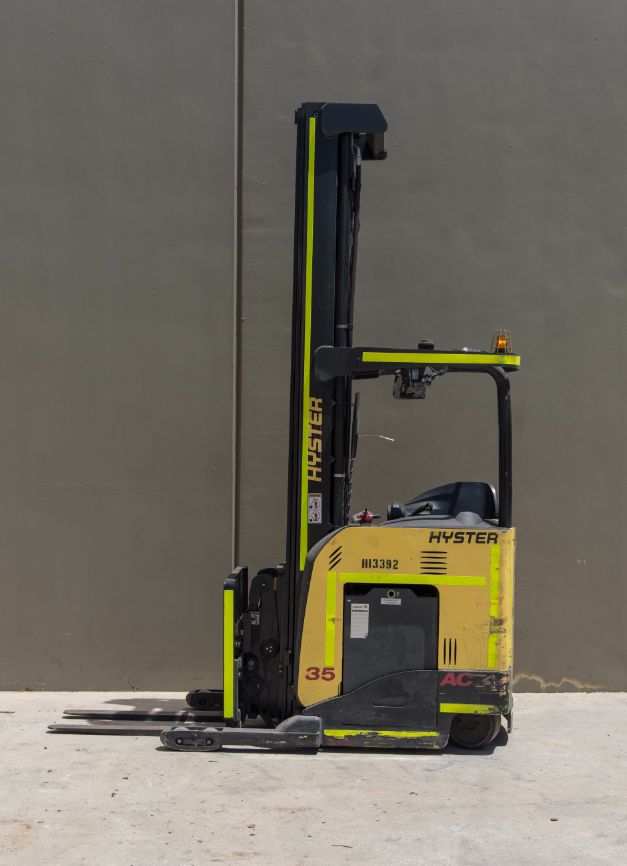 Used forklift: HYSTER N35ZDR2 