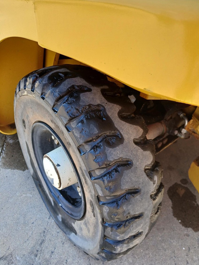 YALE GLP25VX