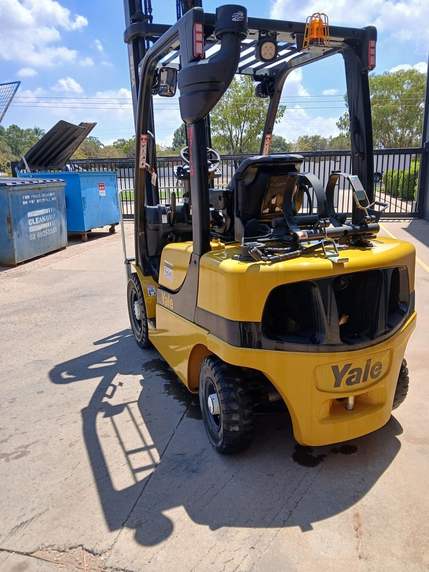 YALE GLP25VX
