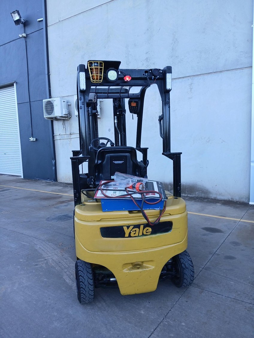 YALE ERP18VF