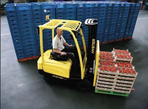 Hyster battery electric counterbalance forklift handling food
