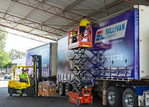 Kalexpress/Sullivan Logistics overcome the challenges of maintaining their forklift fleet with Adaptalift Group