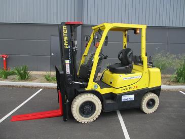 2.5 Tonne Forklift Hire