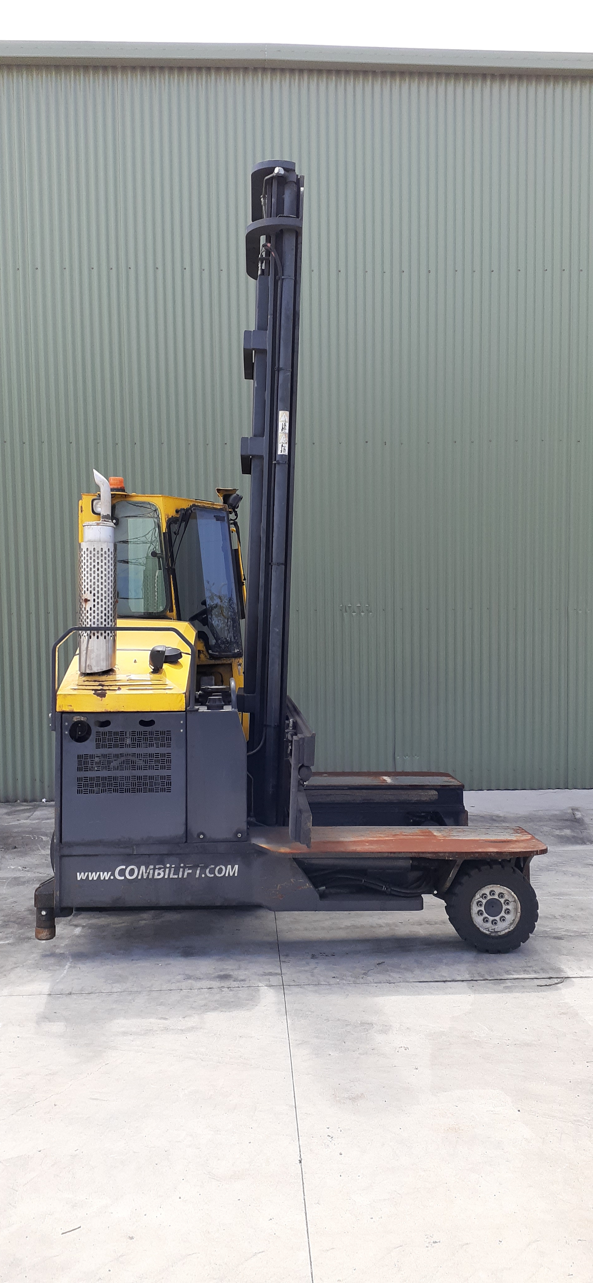 Used forklift: COMBILIFT C4800 